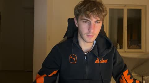 Snapshot of melodicass chatting on November 7, 11:49 pm Melodicass online show from November 7, 11:49 pm