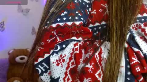 Snapshot of melody_brawns chatting on December 19, 11:56 pm Tatiana online show from December 19, 11:56 pm