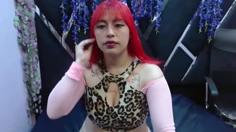 Snapshot of melody_klum chatting on December 18, 2:23 pm Melody online show from December 18, 2:23 pm