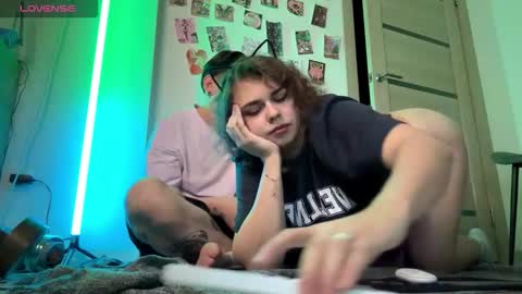 Snapshot of melody_song chatting on November 2, 3:36 pm melody_song online show from November 2, 3:36 pm