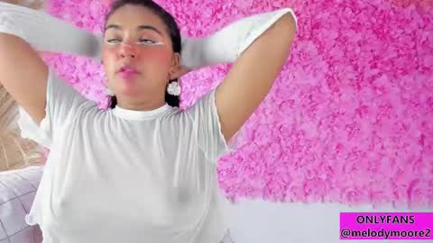 Melody online show from November 9, 10:19 pm