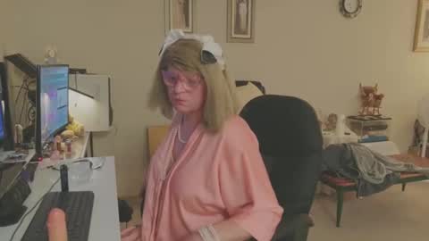 Melody online show from October 26, 11:16 am