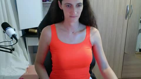 Snapshot of memisecrets chatting on October 12, 5:56 pm Megumi Aina online show from October 12, 5:56 pm