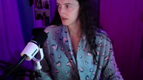 Snapshot of memisecrets chatting on November 30, 5:28 pm Megumi Aina online show from November 30, 5:28 pm