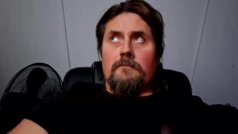 Snapshot of men10_12_1983 chatting on November 12, 7:46 pm men10_12_1983 online show from November 12, 7:46 pm