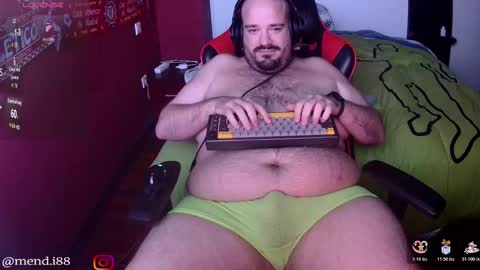 Snapshot of menditeta chatting on December 3, 12:07 am menditeta online show from December 3, 12:07 am