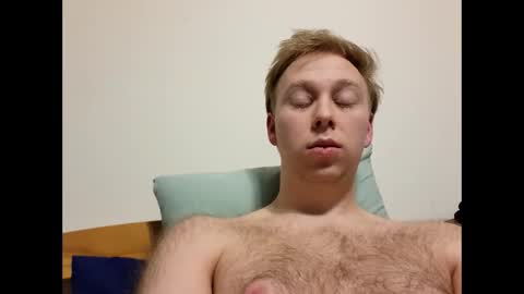 meow732 online show from December 20, 1:23 am