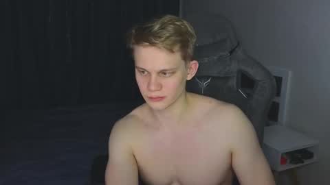 Mickey online show from February 19, 5:42 pm