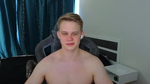 Mickey online show from March 30, 10:49 am