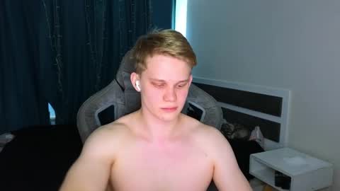 Mickey online show from April 1, 6:25 am