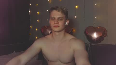 Mickey online show from April 3, 9:40 am