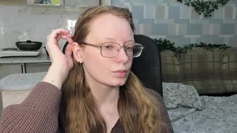 Snapshot of meowcr chatting on November 12, 5:46 pm meowcr online show from November 12, 5:46 pm