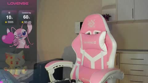 Snapshot of meowli chatting on September 30, 3:28 pm meowli online show from September 30, 3:28 pm