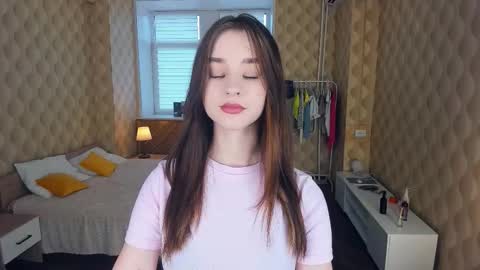 Julie online show from October 13, 10:26 am