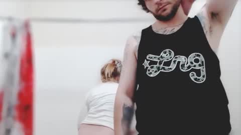 Snapshot of meowzers777 chatting on September 25, 6:44 pm meowzers777 online show from September 25, 6:44 pm