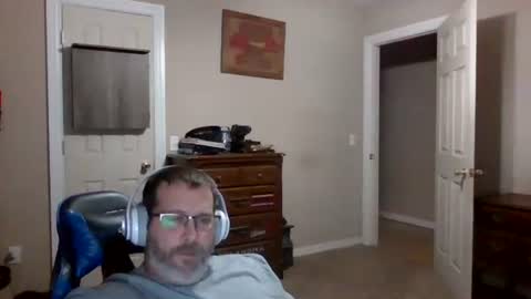 Snapshot of mercer1977 chatting on November 22, 12:15 pm mercer1977 online show from November 22, 12:15 pm