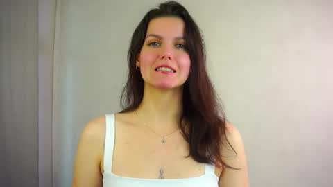 Snapshot of mercymanrriquez chatting on February 24, 6:33 am Miya online show from February 24, 6:33 am