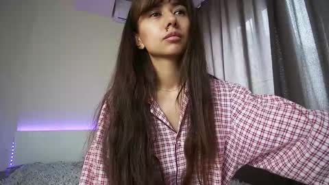 meriannabell online show from November 4, 1:21 pm