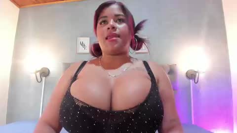 meridalane online show from September 18, 2:19 pm