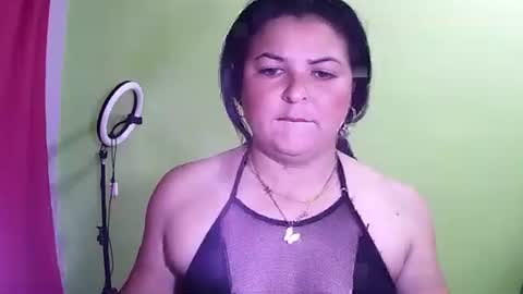 Snapshot of merlis0x chatting on November 5, 10:54 pm merlis0x online show from November 5, 10:54 pm