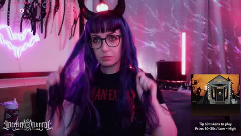 merrick monroe  online show from October 29, 9:38 pm