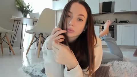 Snapshot of meryfoxxx chatting on December 17, 10:34 am meryfoxxx online show from December 17, 10:34 am