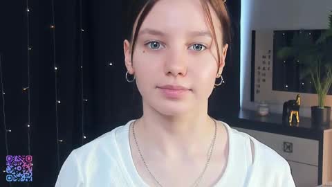 Lollita online show from March 3, 11:00 am