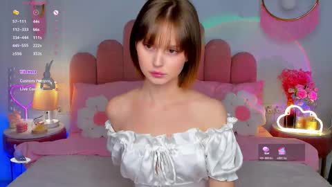 Snapshot of merylew chatting on November 18, 6:18 am Anna online show from November 18, 6:18 am