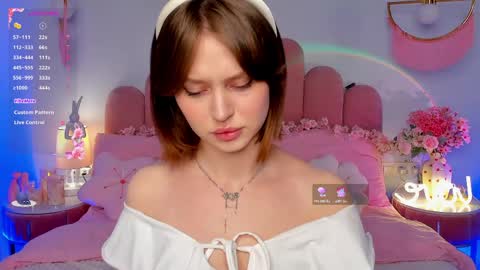 Anna online show from April 28, 5:23 am