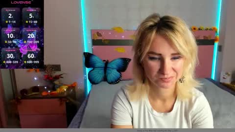 merymidnight online show from October 15, 6:13 am