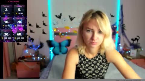 merymidnight online show from October 21, 6:03 am