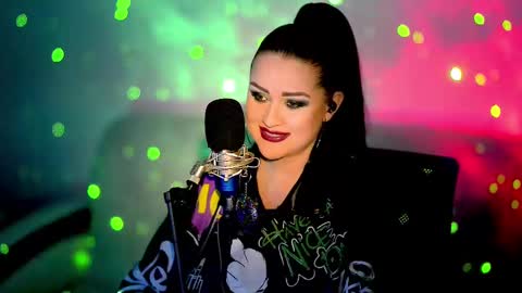 Snapshot of mesaland chatting on February 23, 6:23 pm Meskhimusic online show from February 23, 6:23 pm