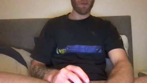 Snapshot of messageme11 chatting on January 5, 12:20 am messageme11 online show from January 5, 12:20 am