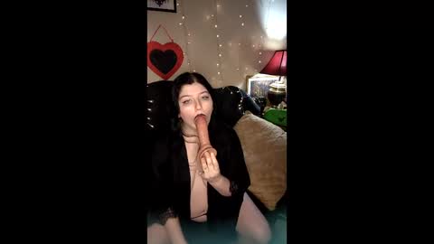 Lia online show from February 24, 11:30 am