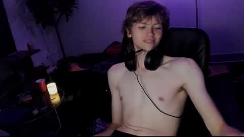 metalhedzoomer online show from September 27, 1:10 am