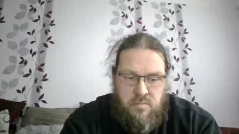 Snapshot of metallbuddy chatting on December 22, 12:27 pm ask me online show from December 22, 12:27 pm