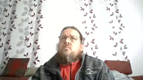 Snapshot of metallbuddy chatting on January 4, 11:43 am ask me online show from January 4, 11:43 am