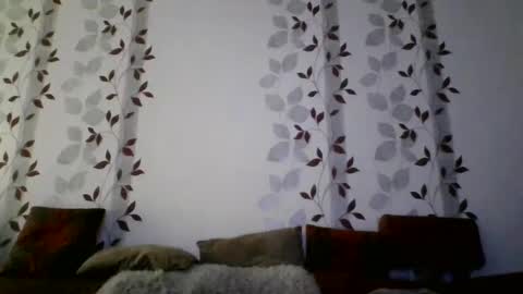 Snapshot of metallbuddy chatting on January 5, 8:10 pm ask me online show from January 5, 8:10 pm