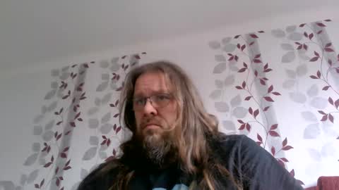 Snapshot of metallbuddy chatting on January 9, 10:31 am ask me online show from January 9, 10:31 am