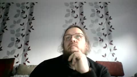 Snapshot of metallbuddy chatting on February 4, 6:46 am ask me online show from February 4, 6:46 am