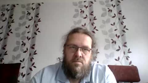 Snapshot of metallbuddy chatting on February 6, 8:18 am ask me online show from February 6, 8:18 am