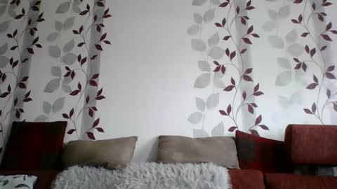 Snapshot of metallbuddy chatting on February 11, 10:04 am ask me online show from February 11, 10:04 am