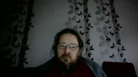 Snapshot of metallbuddy chatting on February 13, 7:03 am ask me online show from February 13, 7:03 am