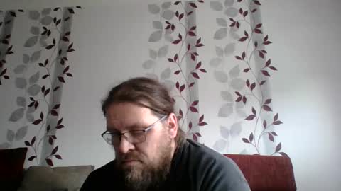 Snapshot of metallbuddy chatting on February 15, 1:49 pm ask me online show from February 15, 1:49 pm