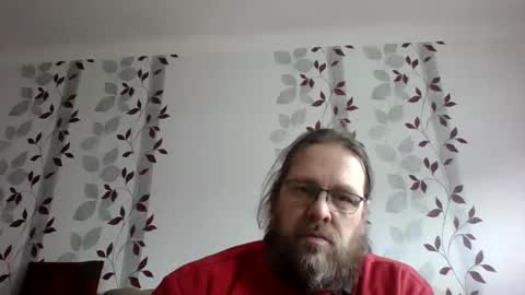 Snapshot of metallbuddy chatting on February 17, 11:44 am ask me online show from February 17, 11:44 am