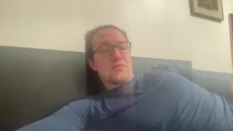 metallica92786 online show from March 2, 5:01 am