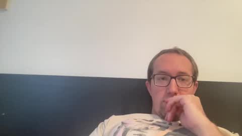 metallica92786 online show from October 12, 6:29 pm