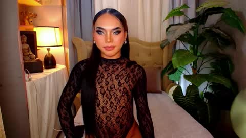 Snapshot of metawinathan chatting on November 12, 12:49 pm myka online show from November 12, 12:49 pm