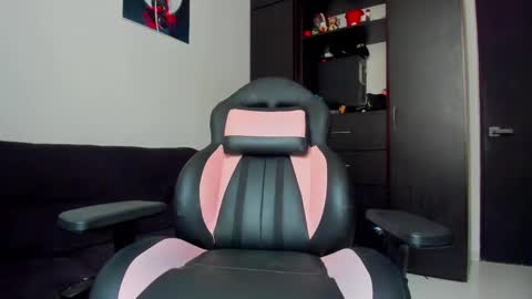 Snapshot of methodicxxx chatting on February 5, 12:38 pm xxxxxxxxxmethodicxxxxxxxxx online show from February 5, 12:38 pm