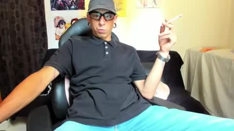 Snapshot of methodicxxx chatting on March 2, 9:43 pm xxxxxxxxxmethodicxxxxxxxxx online show from March 2, 9:43 pm